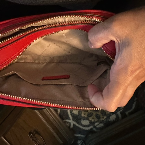 PRIDE MONTH IS COMING UP!!!! Michael Kors PRIDE Crossbody. Used 1 day!!! - Picture 8 of 9